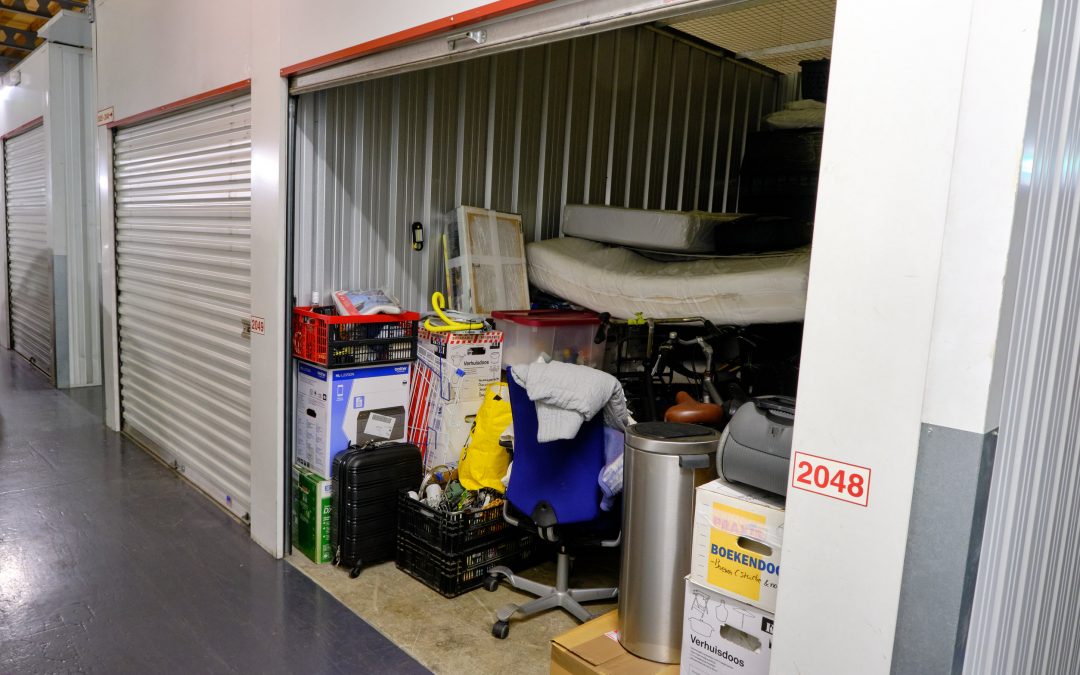 10 Hacks for Maximizing Space in your Storage Unit