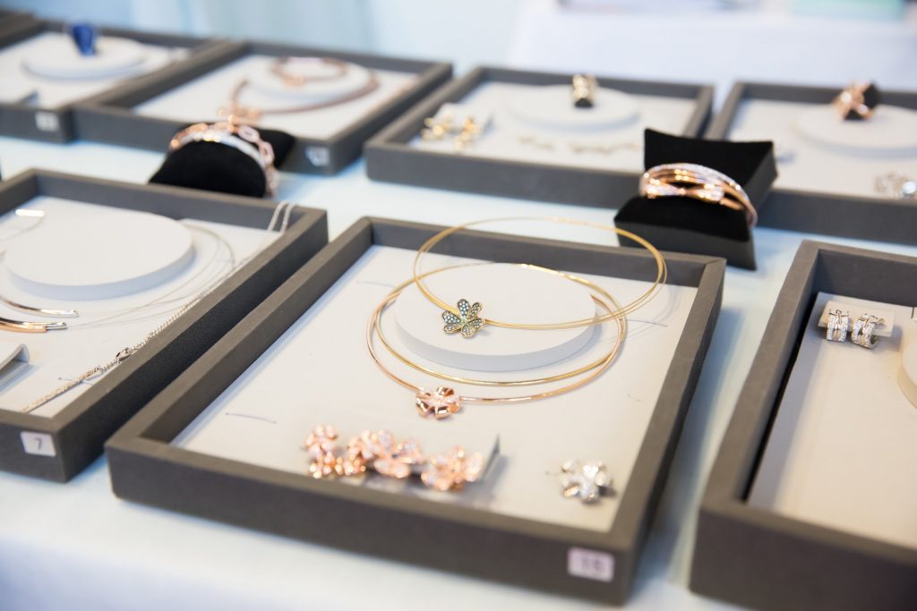 5 Expert Tips To Store Jewelry Safely In A Storage Unit