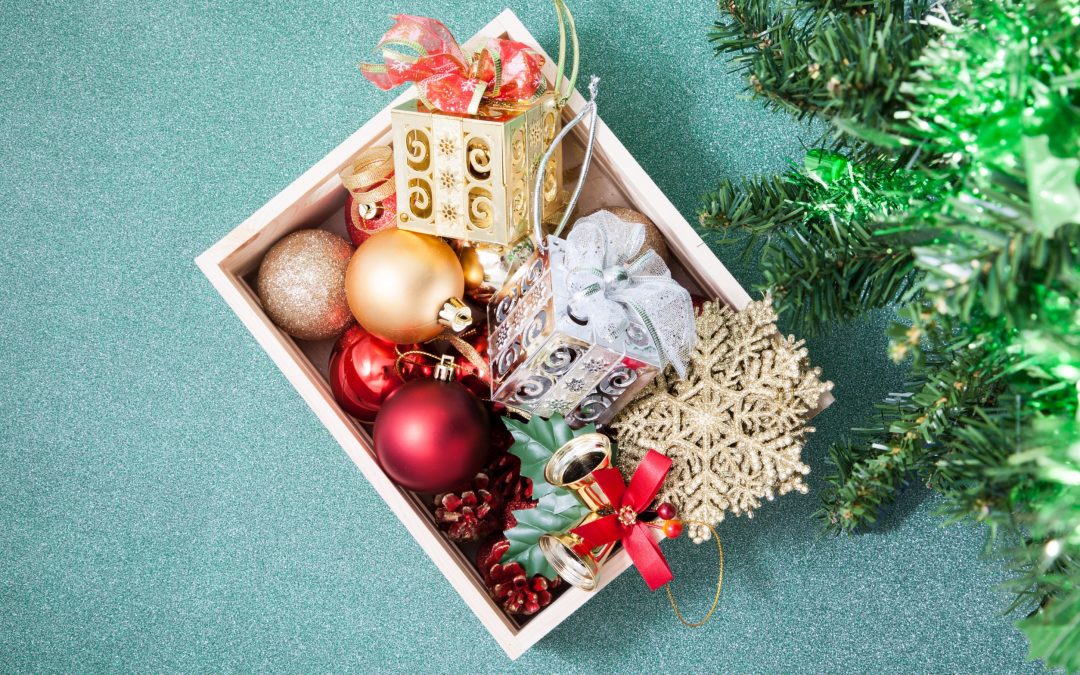 Holiday Storage Ideas: 6 Tips for Organizing Holiday Decor