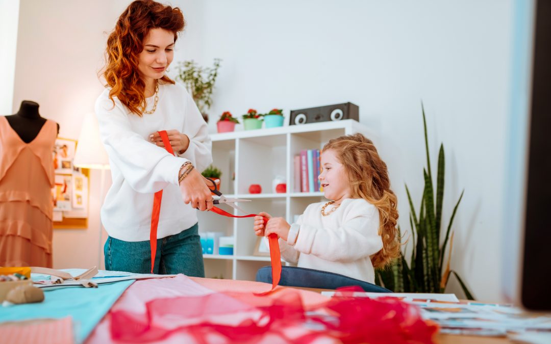 4 Tips to Declutter the Kid’s Playroom (and Save Your Sanity) Before the Holidays